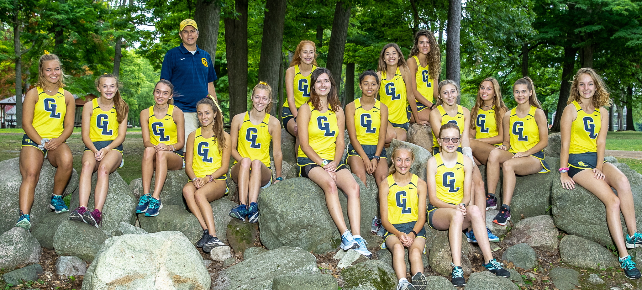 2019 Cross Country Team