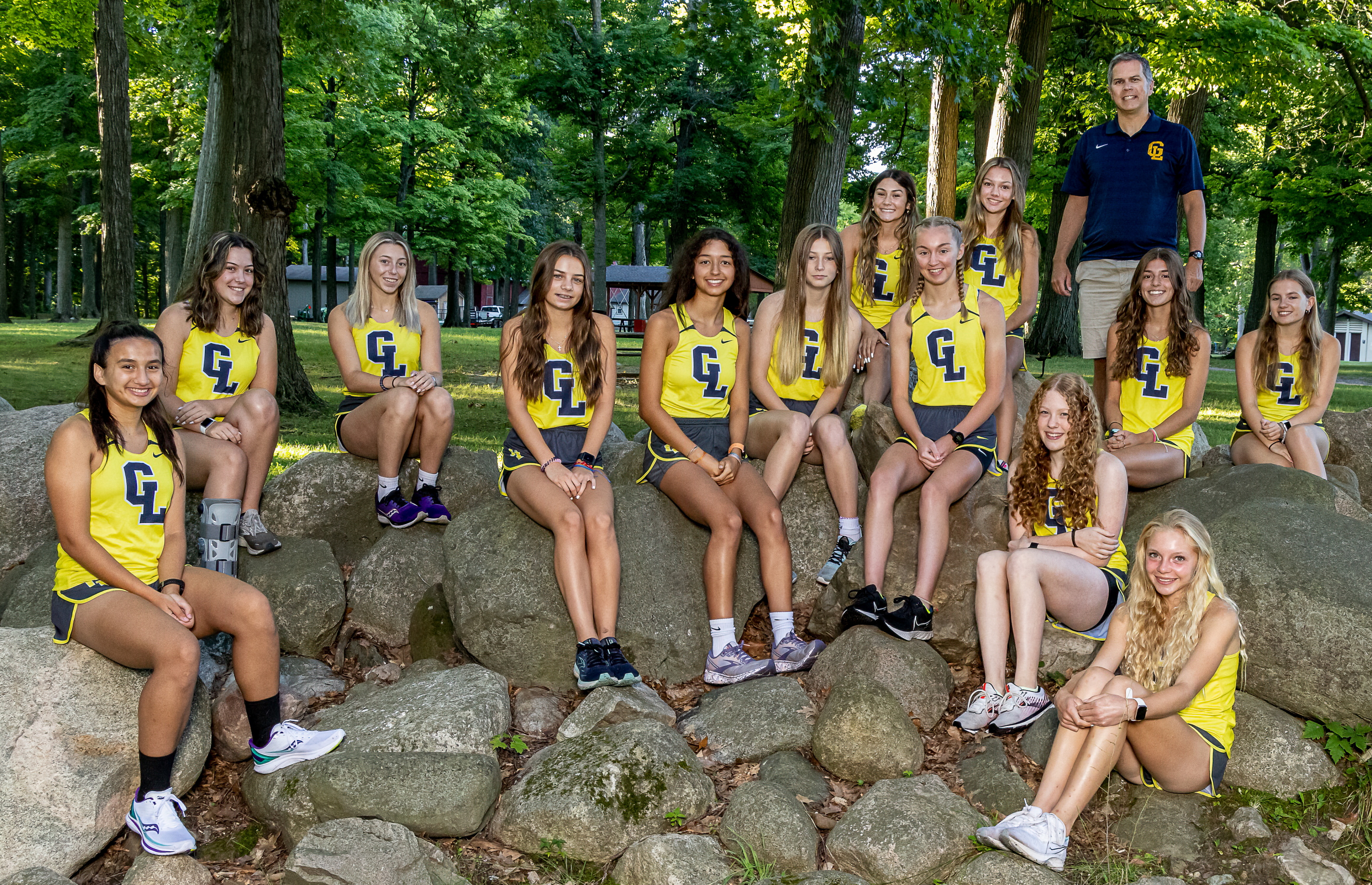 2022 Cross Country Team