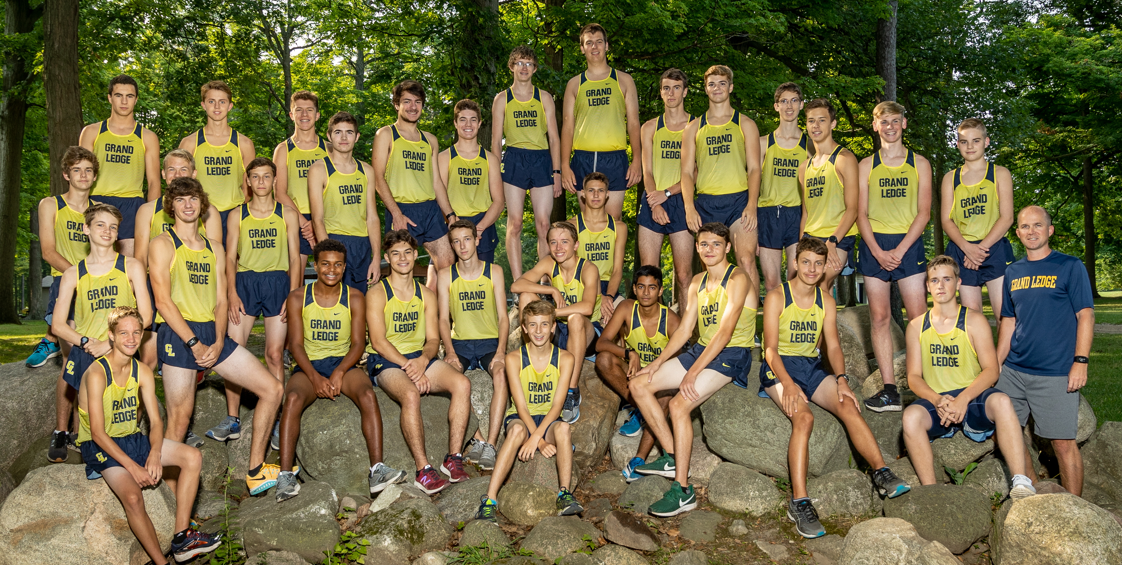 2018 Cross Country Team