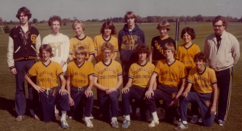 1977 Cross Country Team